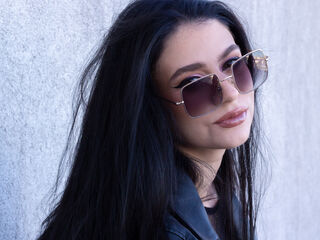 MadelynVelure's Live cam submissive Profile Image